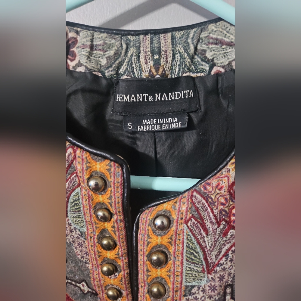 Womens Anthropology Hemant & Nandita Bohemian Embrod. Studded Jacket size Sm - Picture 9 of 9